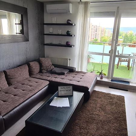 Sunlight Apartment Free Parking 布达佩斯 外观 照片